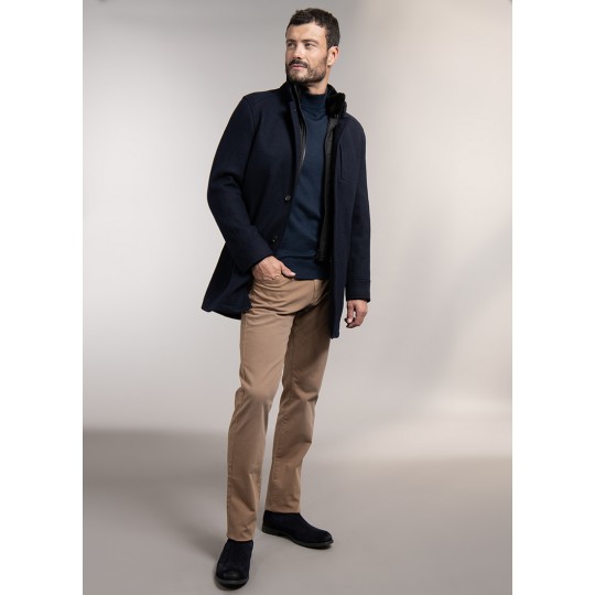 Faux fur collar coat with removable parmenture Faux fur collar coat with removable parmenture