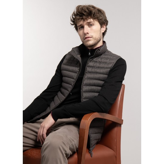 Gilet sans manches en tissu aspect flanelle Gilet sans manches en tissu aspect flanelle