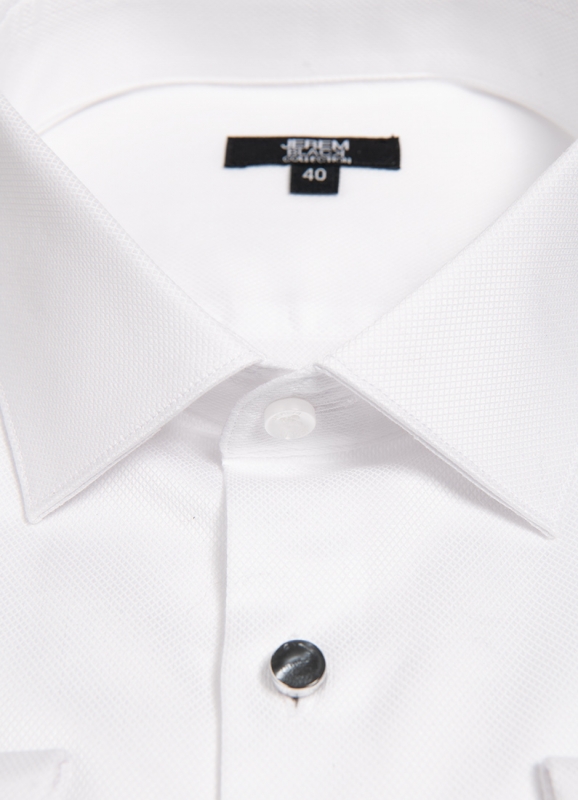 White shirt with metal button 