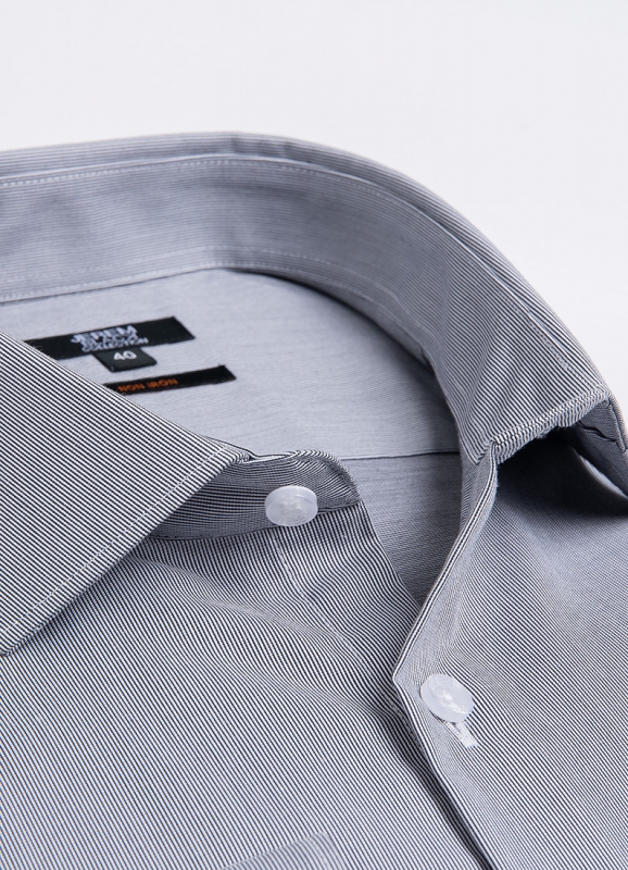 Thin stripes shirt with treatment NO IRONING