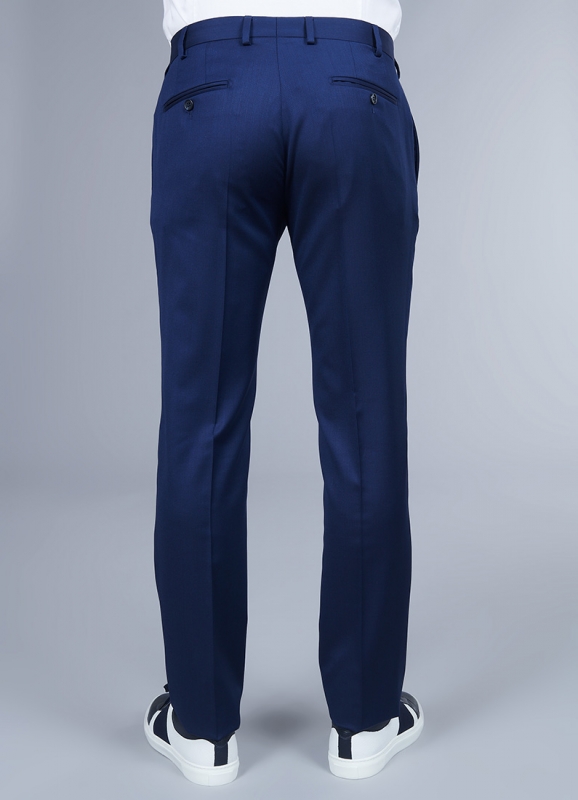 Pantalon en laine moderne