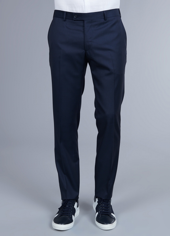 Pants in wool fabric 