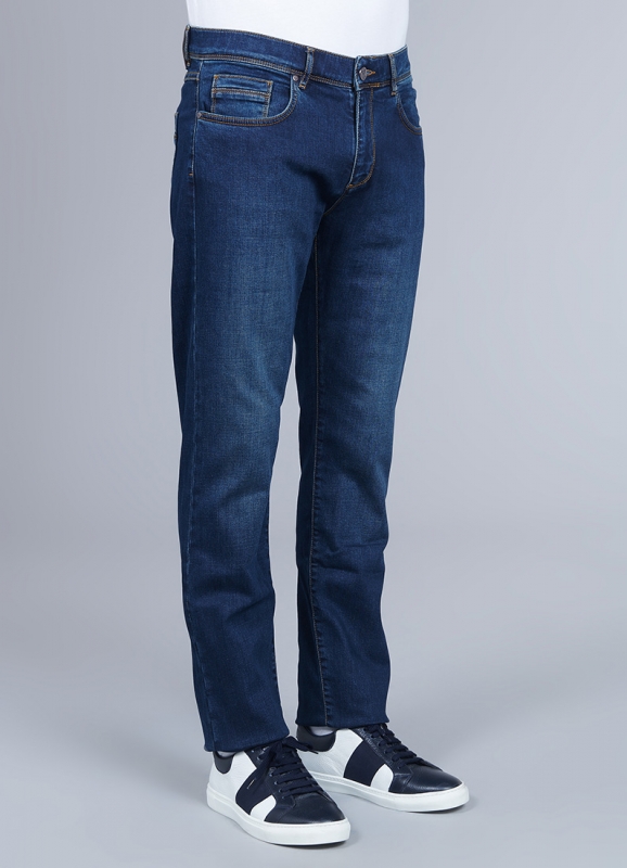 5-pocketed cotton denim jeans