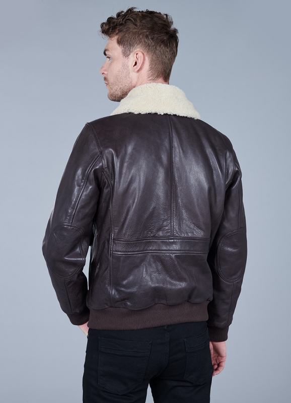 Leather jacket with removable collar