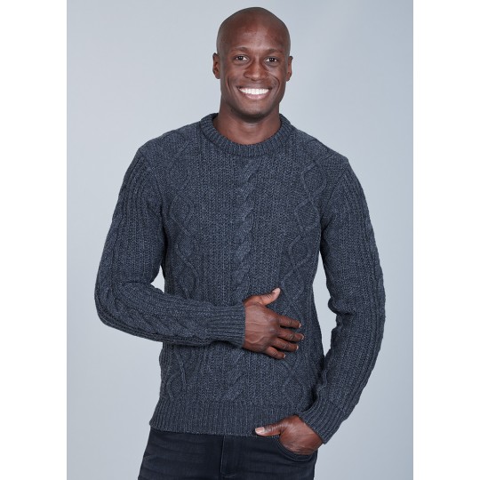 Round neck knitted pull-over