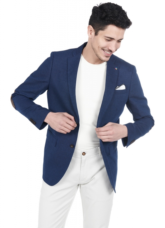 VESTE