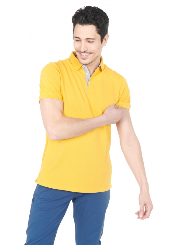 Polo manches courtes avec broderie "Love" sur poitrine
