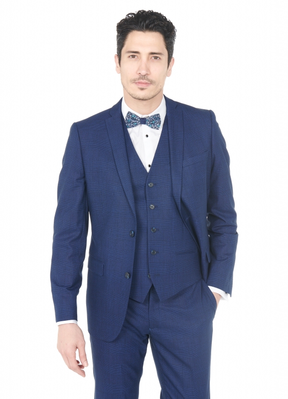 VESTE