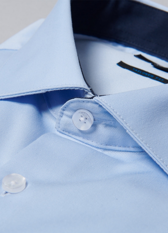Chemise en twill de coton Tailored fit