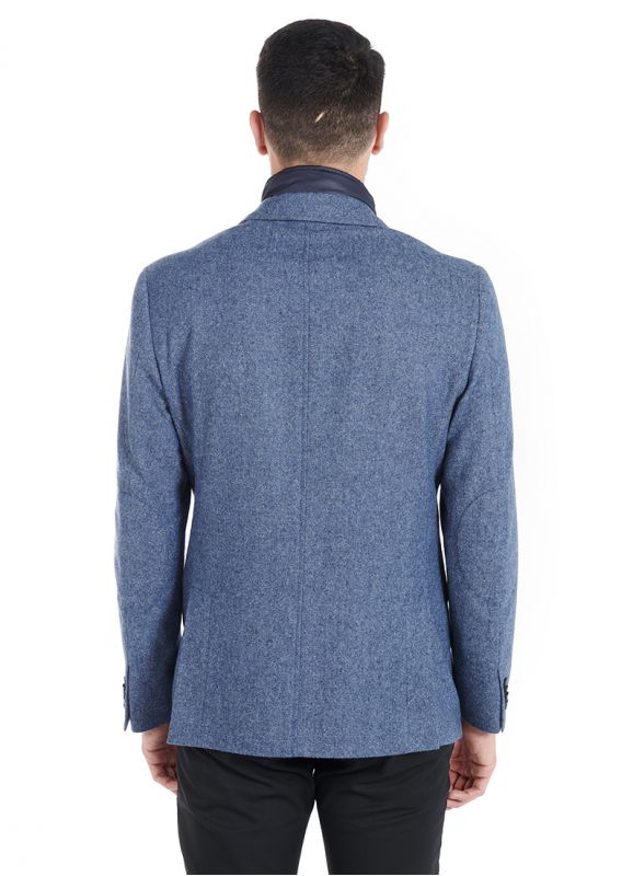 VESTE
