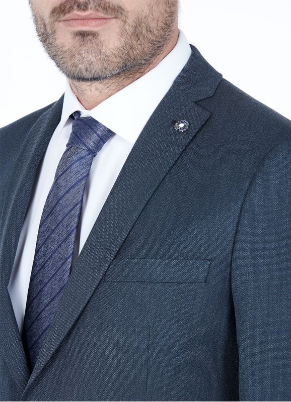 VESTE