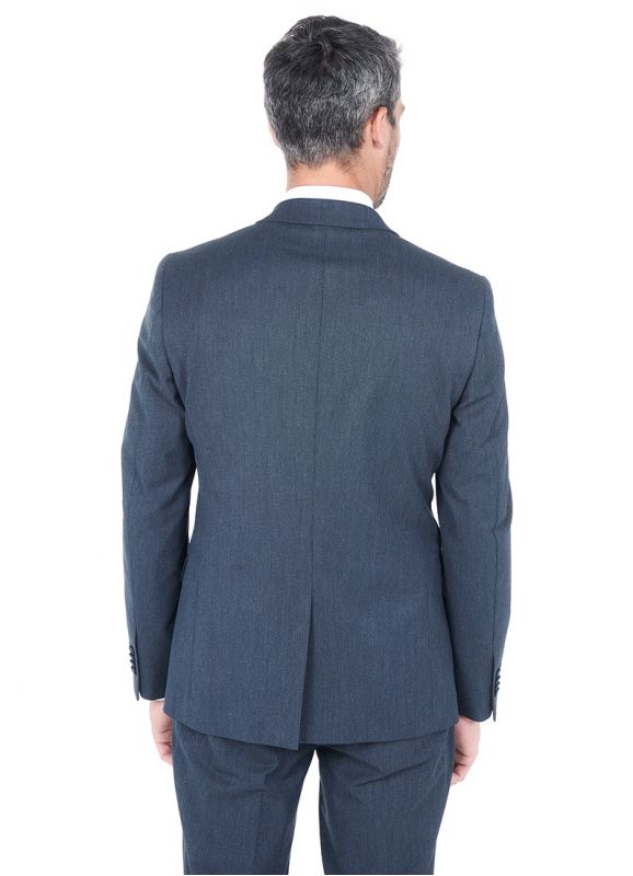 VESTE
