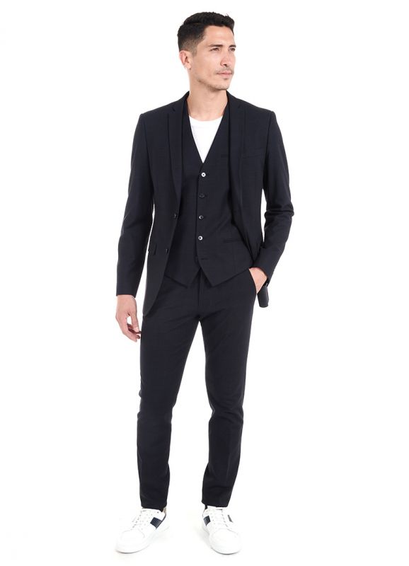 VESTE