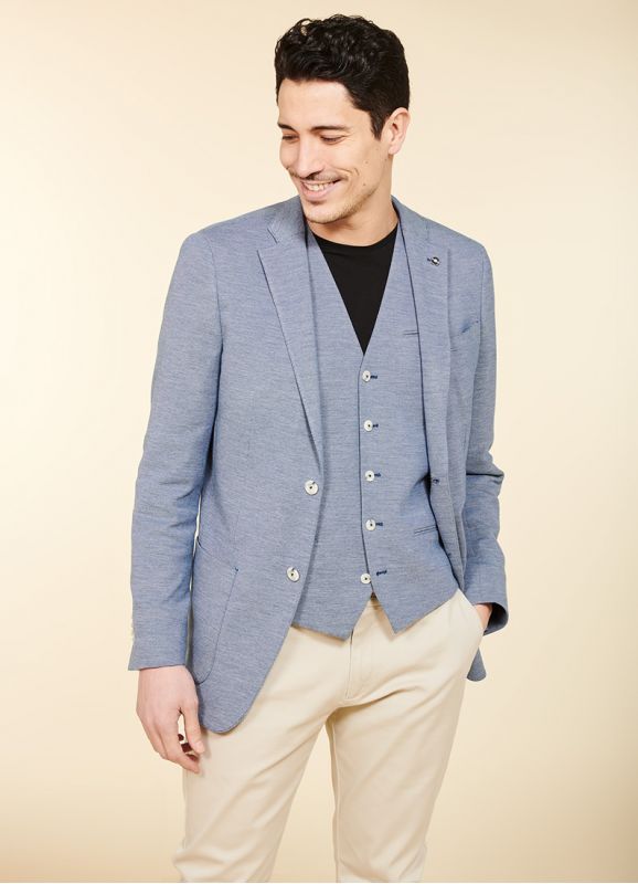 VESTE