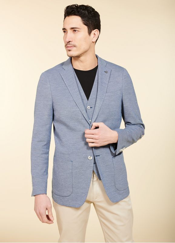 VESTE