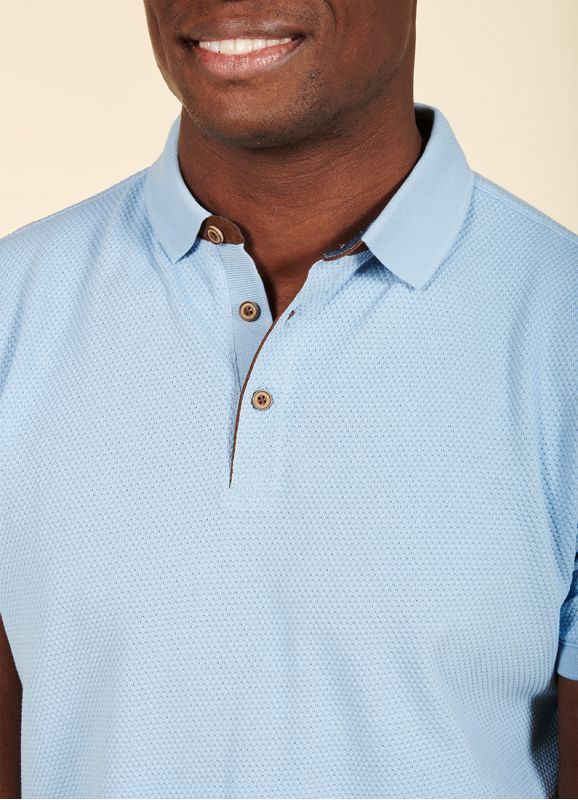 polos