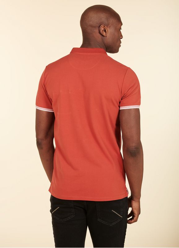 polos