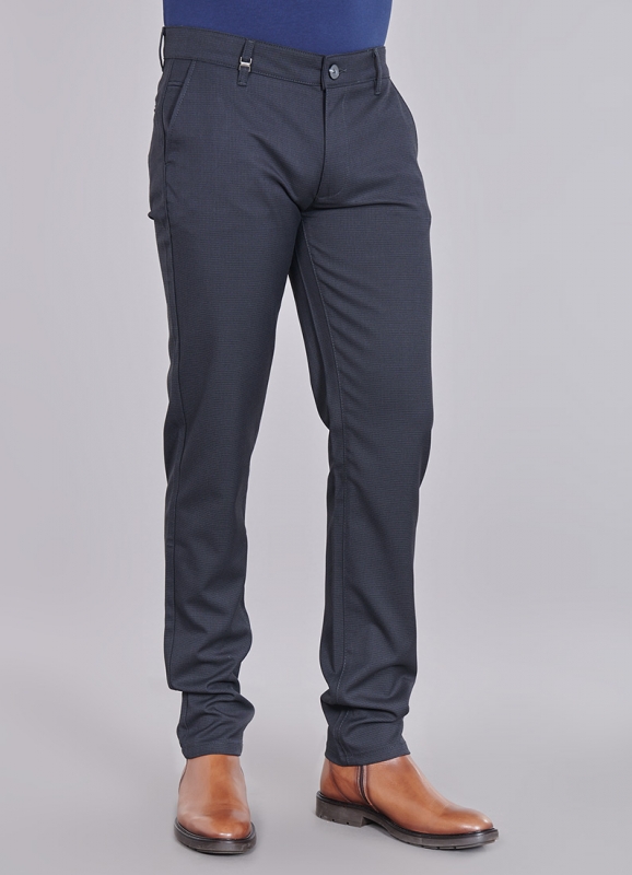 Pantalon en viscose à motifs