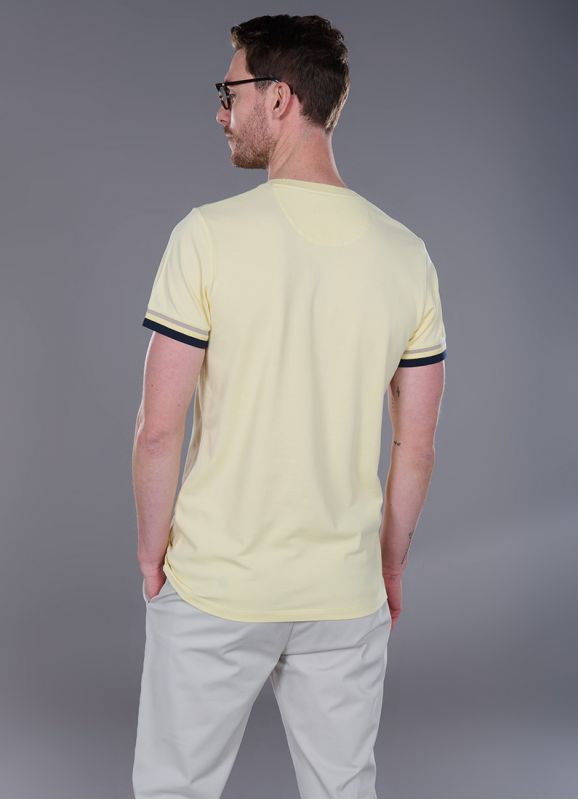 tee shirts