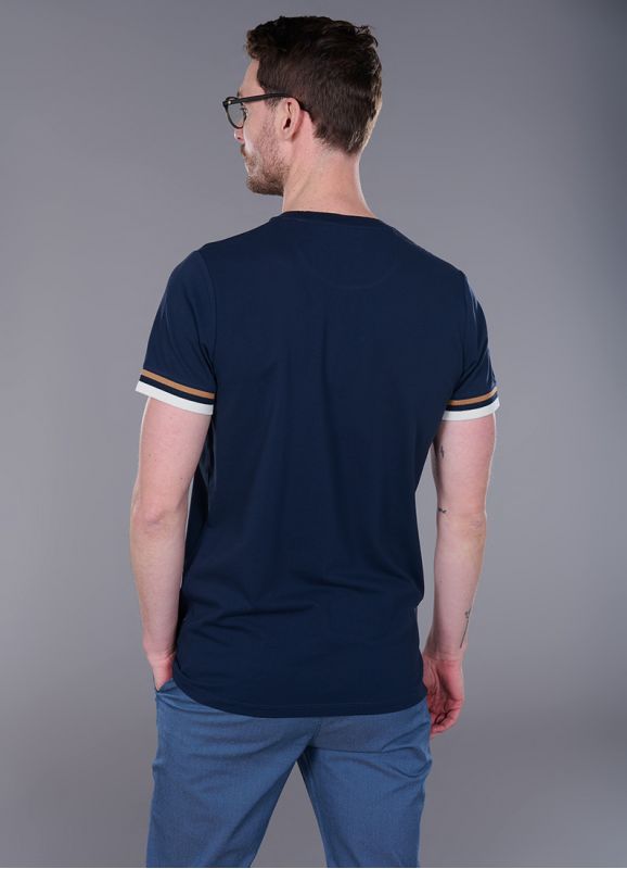 tee shirts