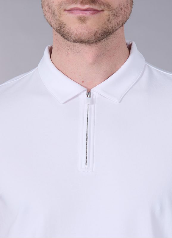 polos
