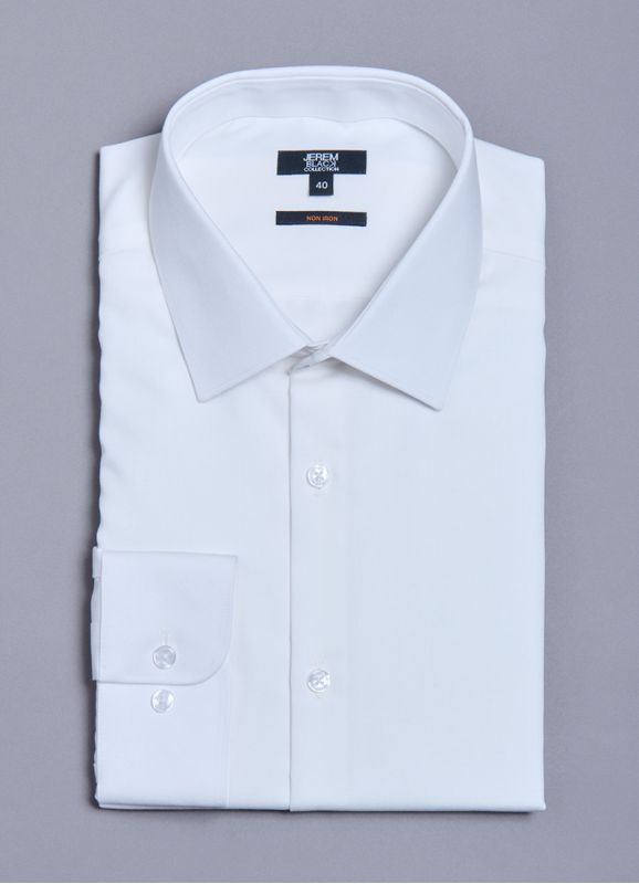 Shirt in twill fabric with treatment NON-IRON