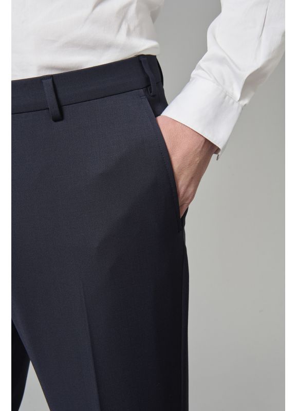 Pantalon de costume lavable en sergé bi-stretch teint en fil