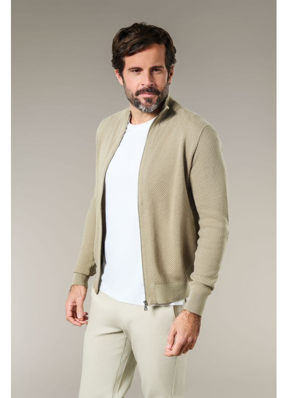 High neck zip jumper Goral
