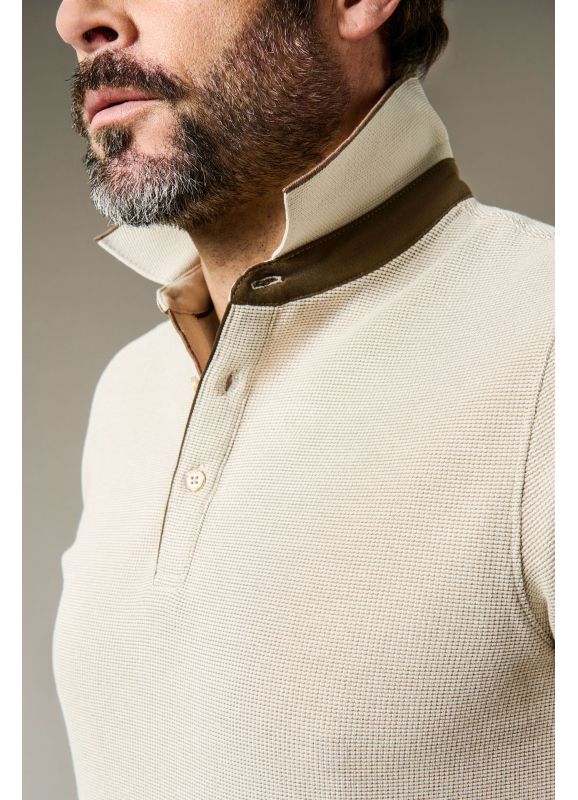 polos