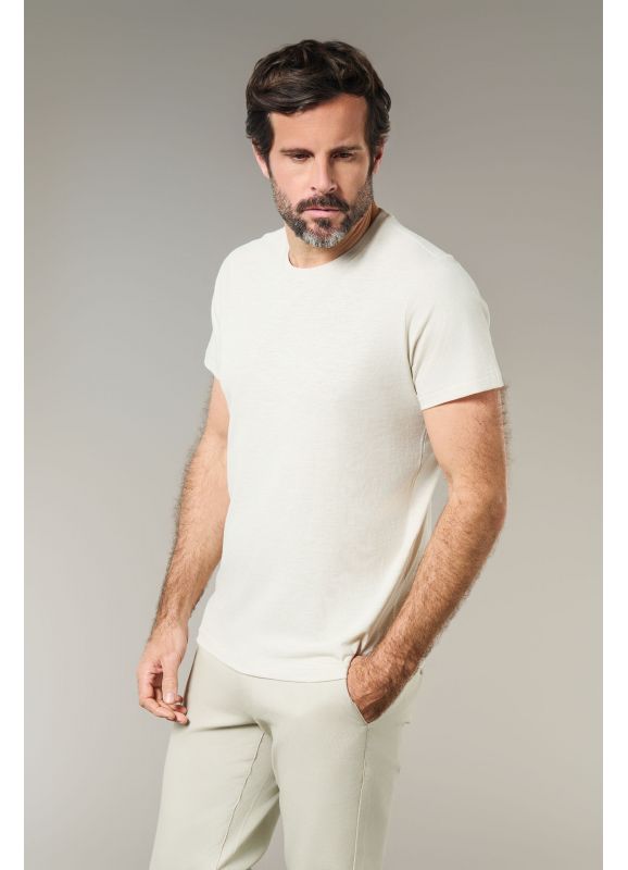tee shirts