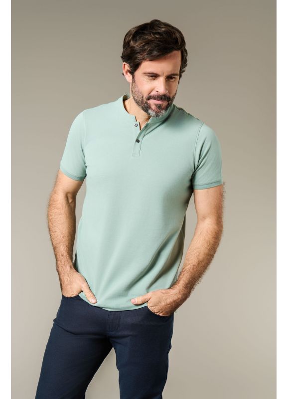 polos