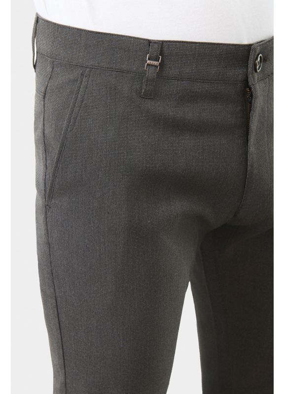 Pantalon décontracté en sergé stretch faux-uni