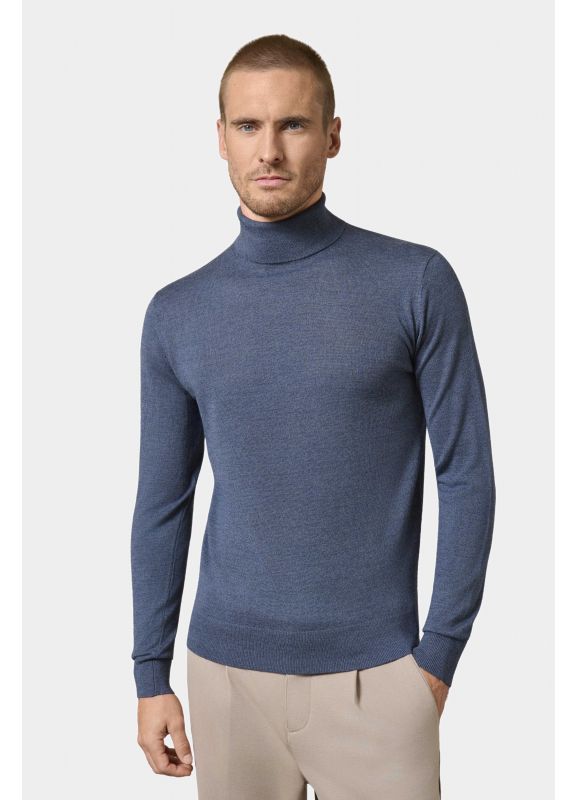 Turtleneck pullover